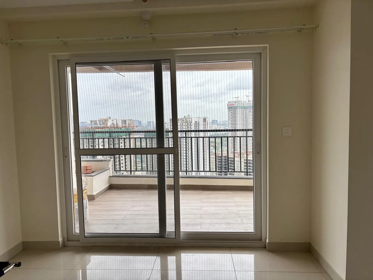 Brand New 3BHK in ASBL SPECTRA — Living room 2 of 7
